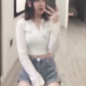 <span style="font-weight:bold; color:#5500DD;">地區:台中舒壓約炮</span><br /><span style="font-weight:bold; color:#5500DD;">資料:荷娜 160.D.22歲</span><br /> <span style="font-weight:bold; color:#ff0000;">(影片限時觀看)</span><br />