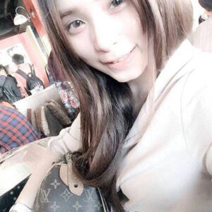 <span style="font-weight:bold; color:#5500DD;">出沒地區:高雄外送茶</span><br /> <span style="font-weight:bold; color:#5500DD;">資料：🦜小希 150.E.19歲</span><br /> <span style="font-weight:bold; color:#06f;">特色：🐻犯規的好身材🐻外向微悶騷</span><br />