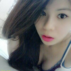 <span style="font-weight:bold; color:#5500DD;">出沒地區:台北外送茶</span><br /> <span style="font-weight:bold; color:#5500DD;">資料：🦜茶茶 161.C.22歲</span><br /> <span style="font-weight:bold; color:#06f;">特色：🐻養眼感滿滿🐻娜美感滿滿</span><br />
