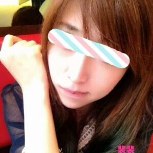 <span style="font-weight:bold; color:#5500DD;">出沒地區:桃園外送茶</span><br /> <span style="font-weight:bold; color:#5500DD;">資料：🦜裴裴 160.D.20歲</span><br /> <span style="font-weight:bold; color:#06f;">特色：🐻眼神可愛🐻高冷正妹</span><br />