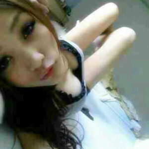 <span style="font-weight:bold; color:#5500DD;">出沒地區:高雄外送茶</span><br />  <span style="font-weight:bold; color:#5500DD;">資料：💦琪琪 160.C.19</span><br />